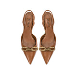 Elegant Catena Camello Slingback Mule Pump in soft brown leather with stylish chain detail.