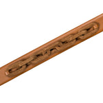 Catena Camello Belt showcasing a unique chain design against a rich brown leather background.