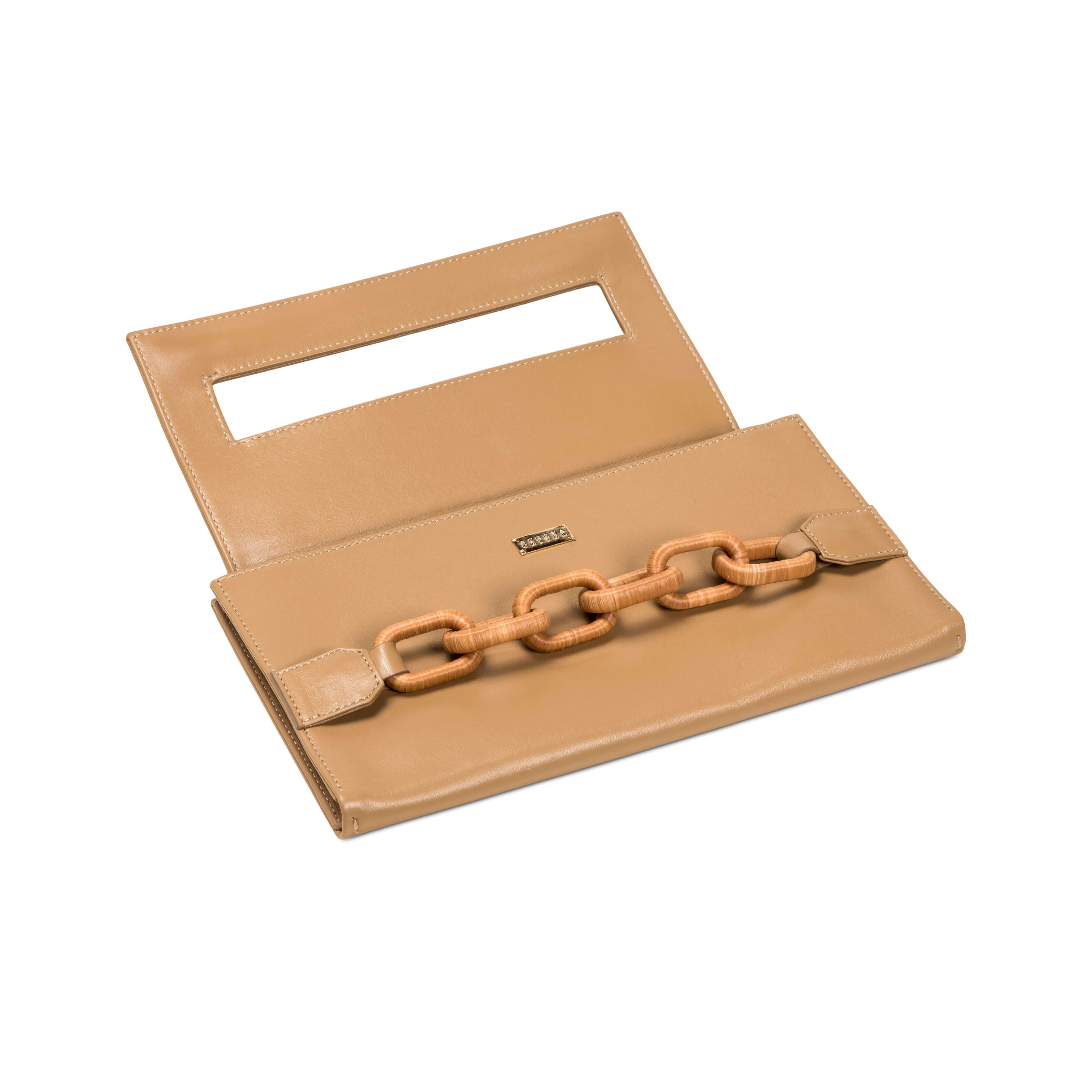 Catena Latte Envelope Clutch in Italian leather with raffia threaded chain, an elegant night accessory.