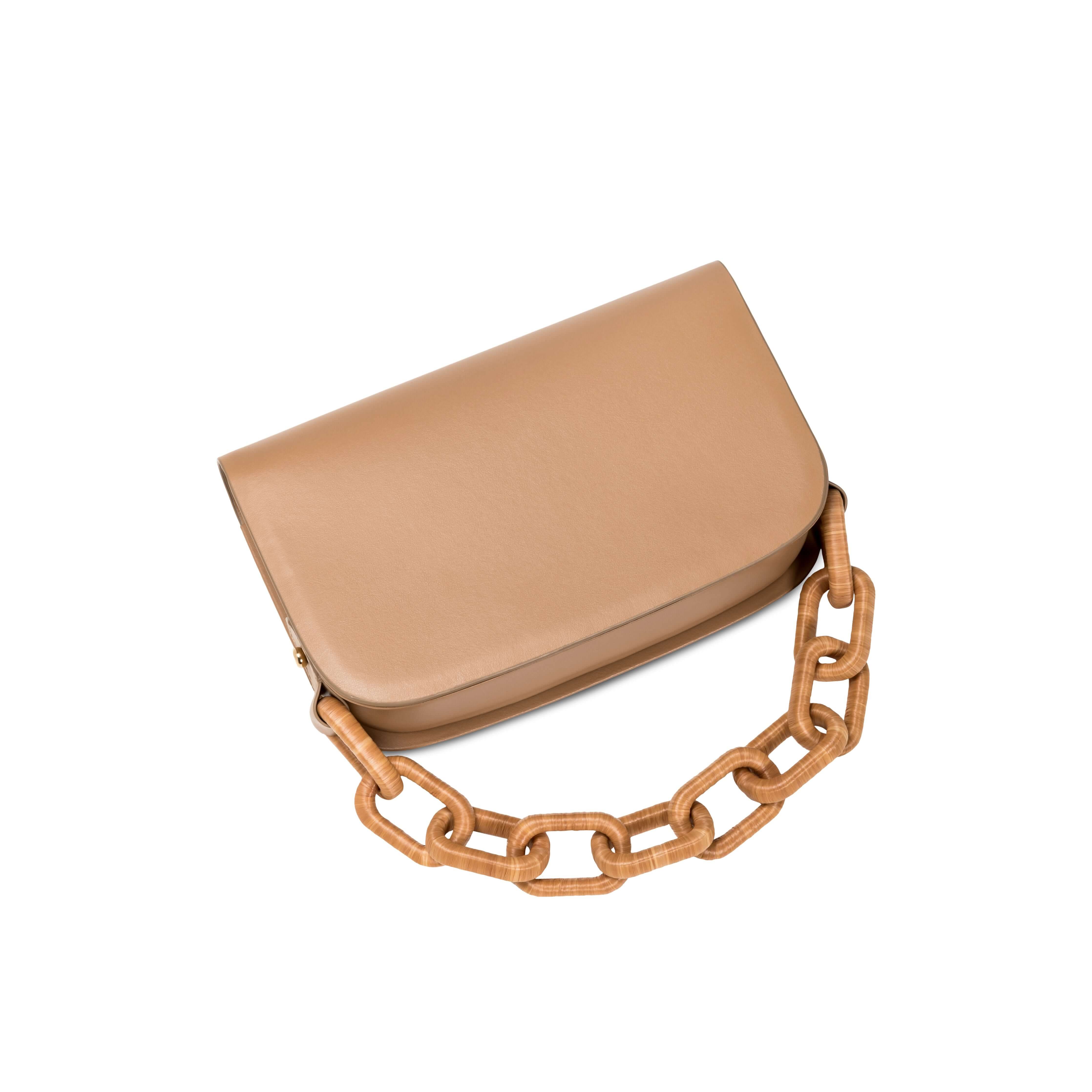 Catena Latte Two-Sided Bag in soft latte leather with embroidered chain-link handle, showcasing elegant design.