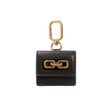 Catena Notte black AirPods case with gold chain detail and clip hook for easy attachment.