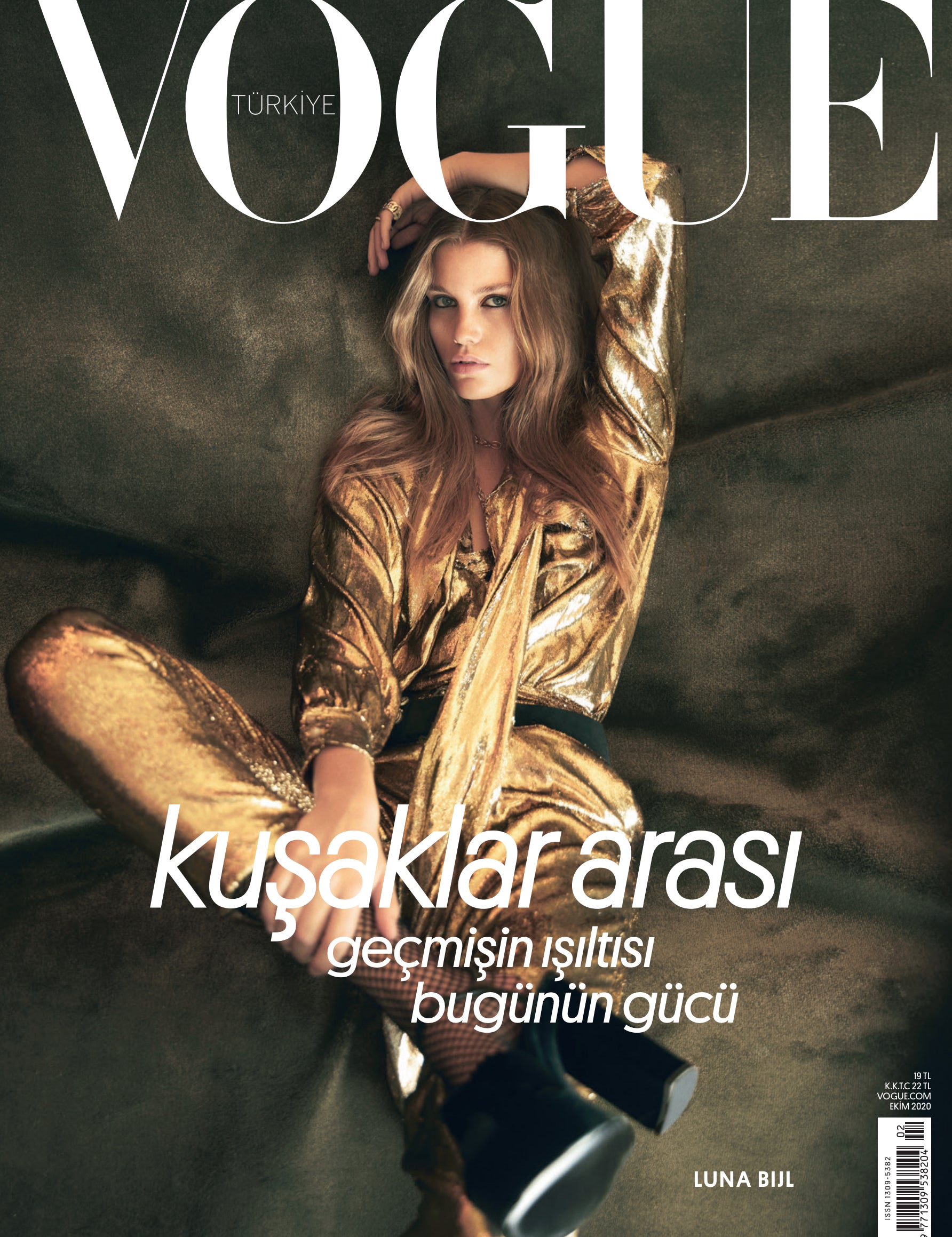 Vogue Turkey - November '20