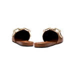 Catena Camello Flat Sliperette in luxurious leather with gold and silver chain detail.
